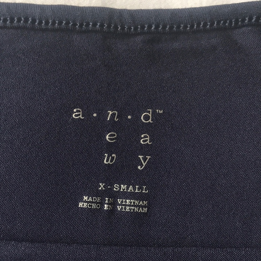 Super soft navy blue adjustable spaghetti tank - Picture 2 of 3